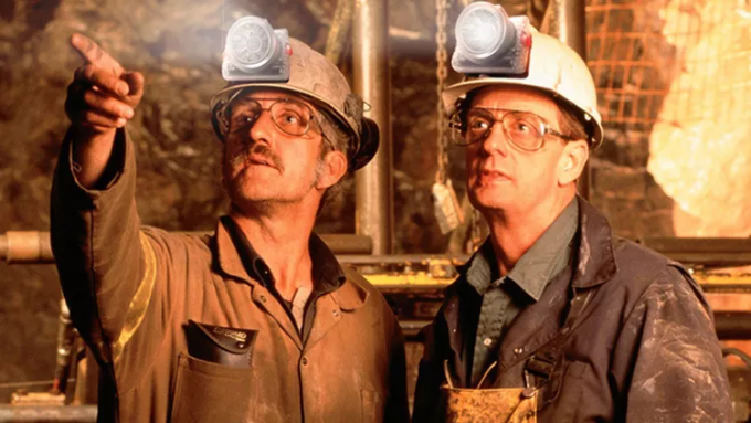 KL6LMA المصباح الأمامي المتحرك للكهرباء بدون سلك ATEX IECEx معتمد للسلامة تحت الأرض 5